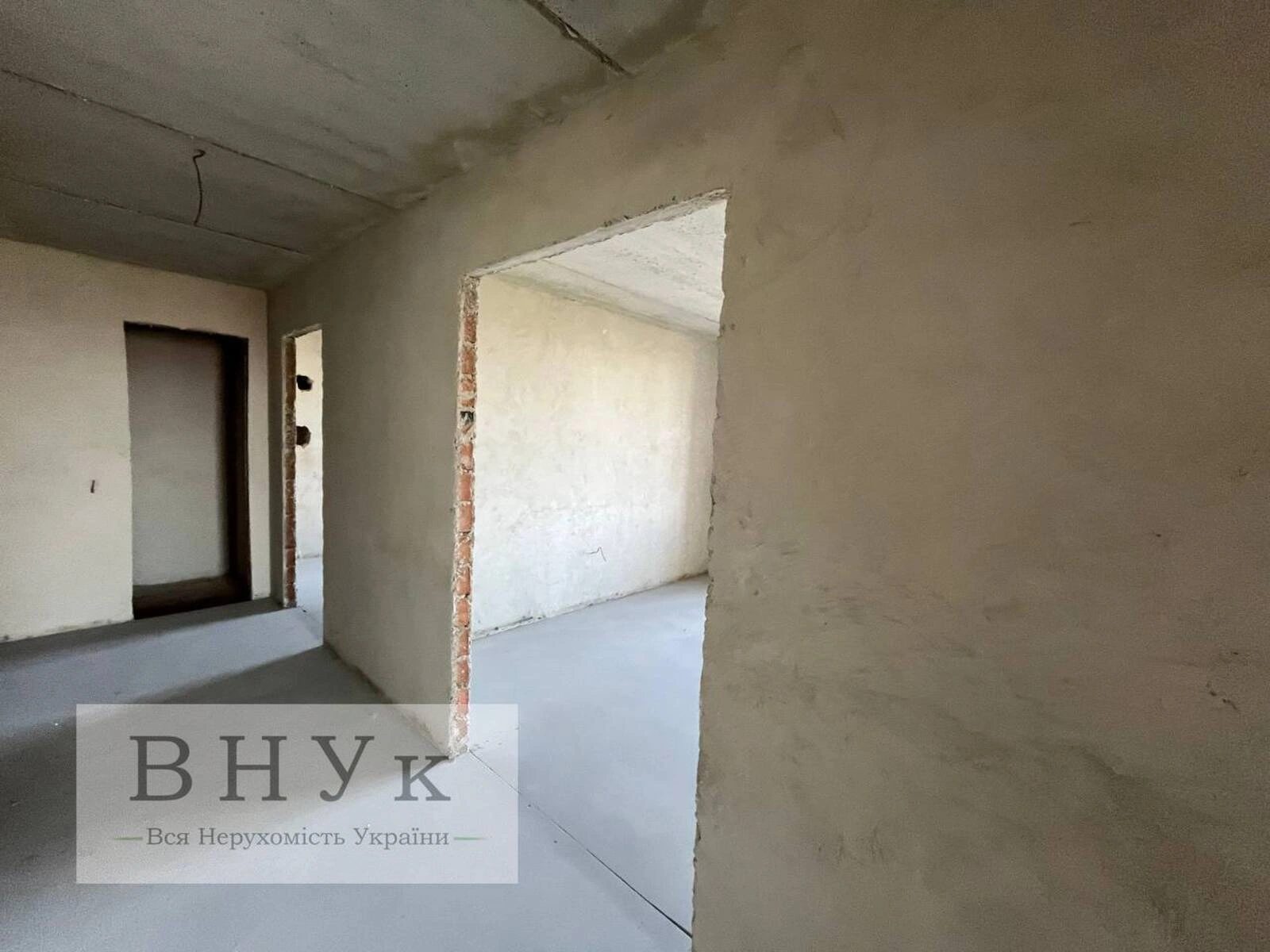 Продаж квартири 3 кімнати, 102 m², 5 пов./11 поверхів. Курбаса Л. вул., Тернопіль. 