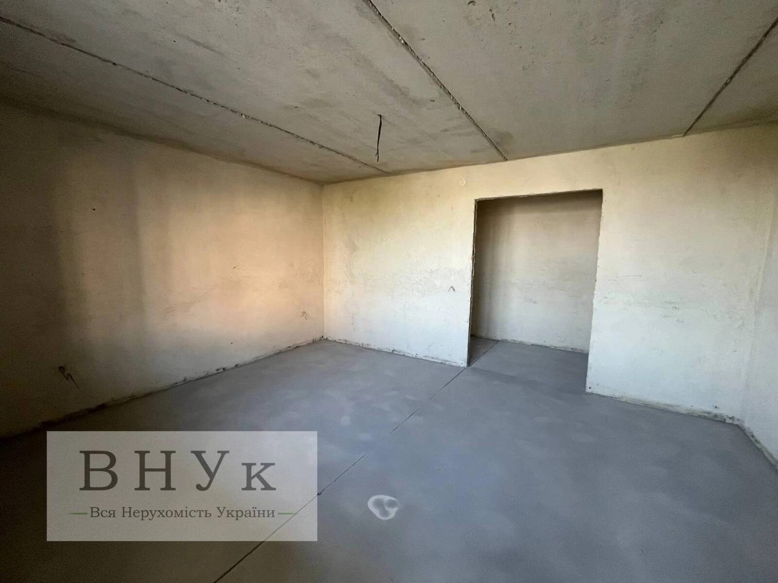 Продаж квартири 3 кімнати, 102 m², 5 пов./11 поверхів. Курбаса Л. вул., Тернопіль. 