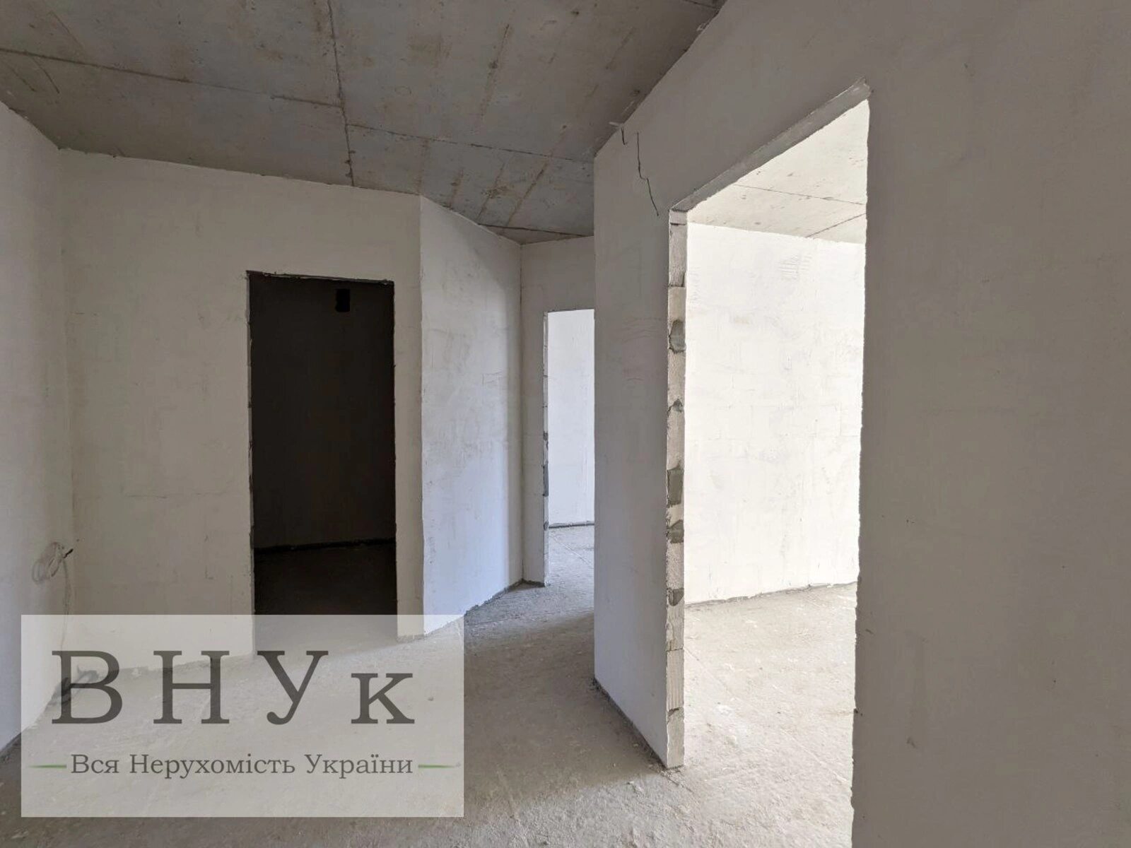 Продаж квартири 2 кімнати, 744 m², 4 пов./6 поверхів. Петриківська , Тернопіль. 