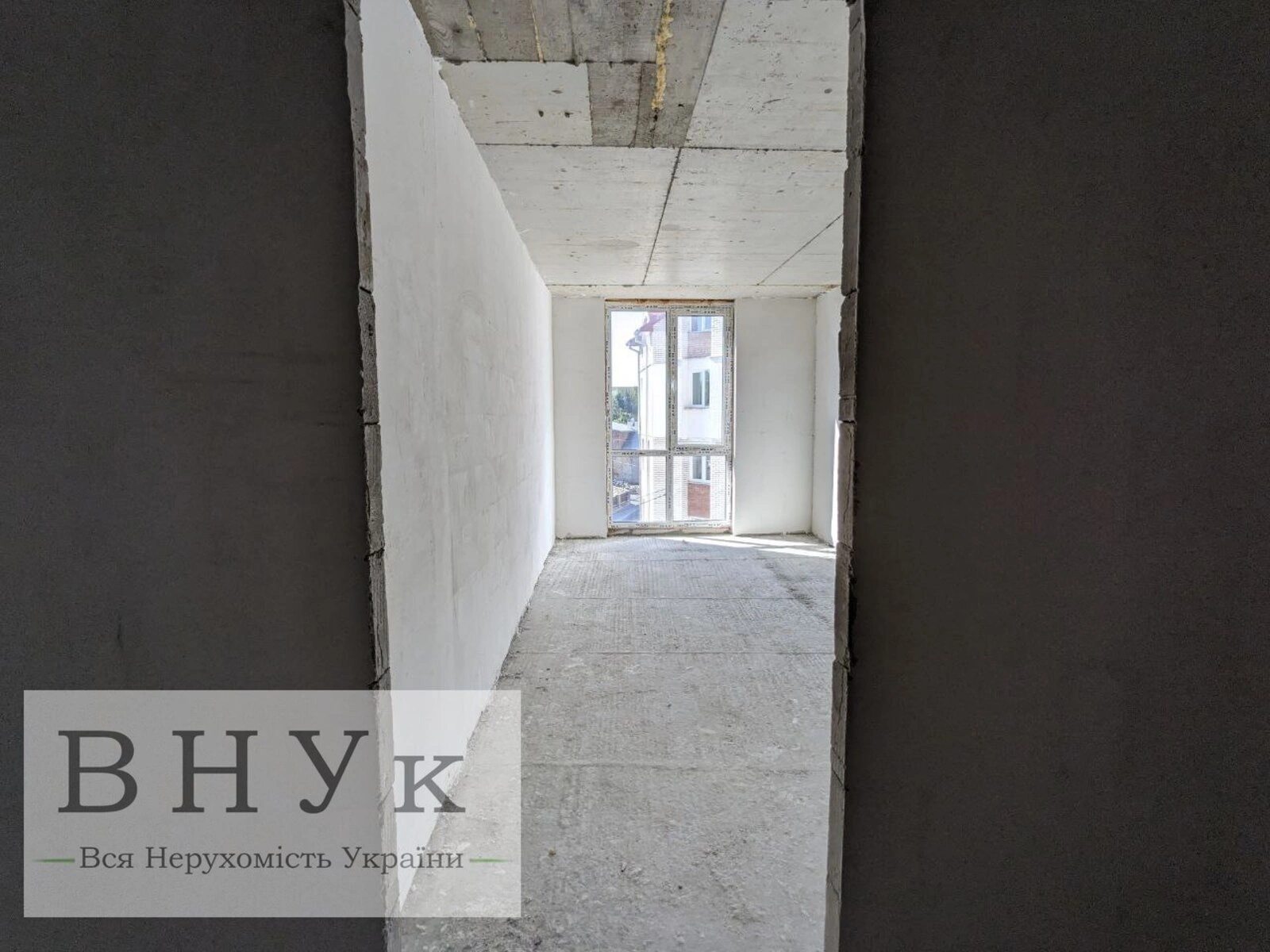 Apartments for sale 2 rooms, 744 m², 4th fl./6 floors. Petrykivska , Ternopil. 