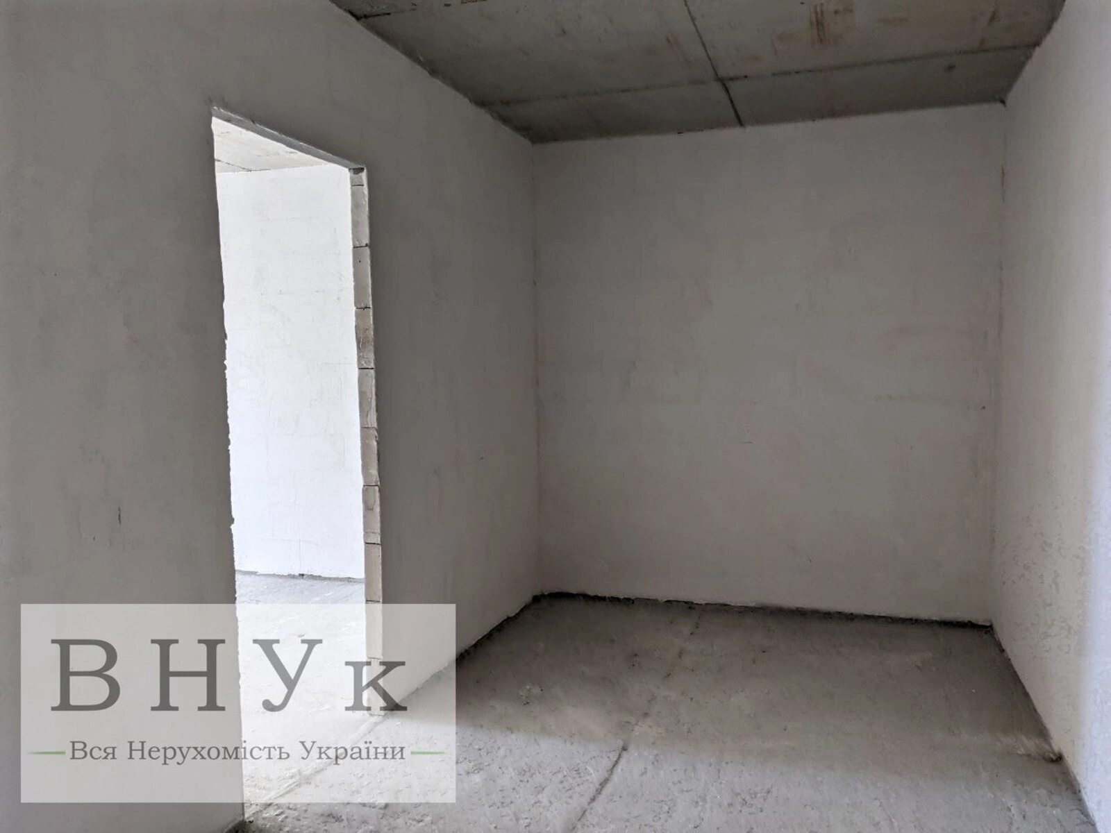 Apartments for sale 2 rooms, 744 m², 4th fl./6 floors. Petrykivska , Ternopil. 