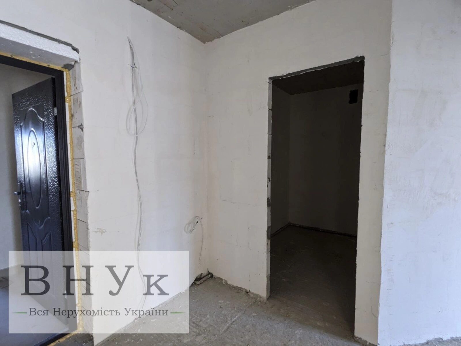 Apartments for sale 2 rooms, 744 m², 4th fl./6 floors. Petrykivska , Ternopil. 