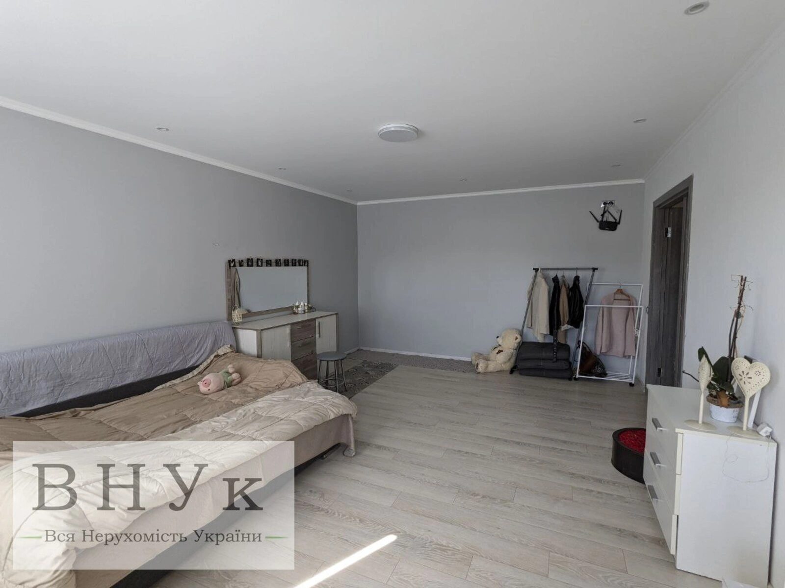 Apartments for sale 2 rooms, 77 m², 4th fl./11 floors. Kvitkova vul., Ternopil. 