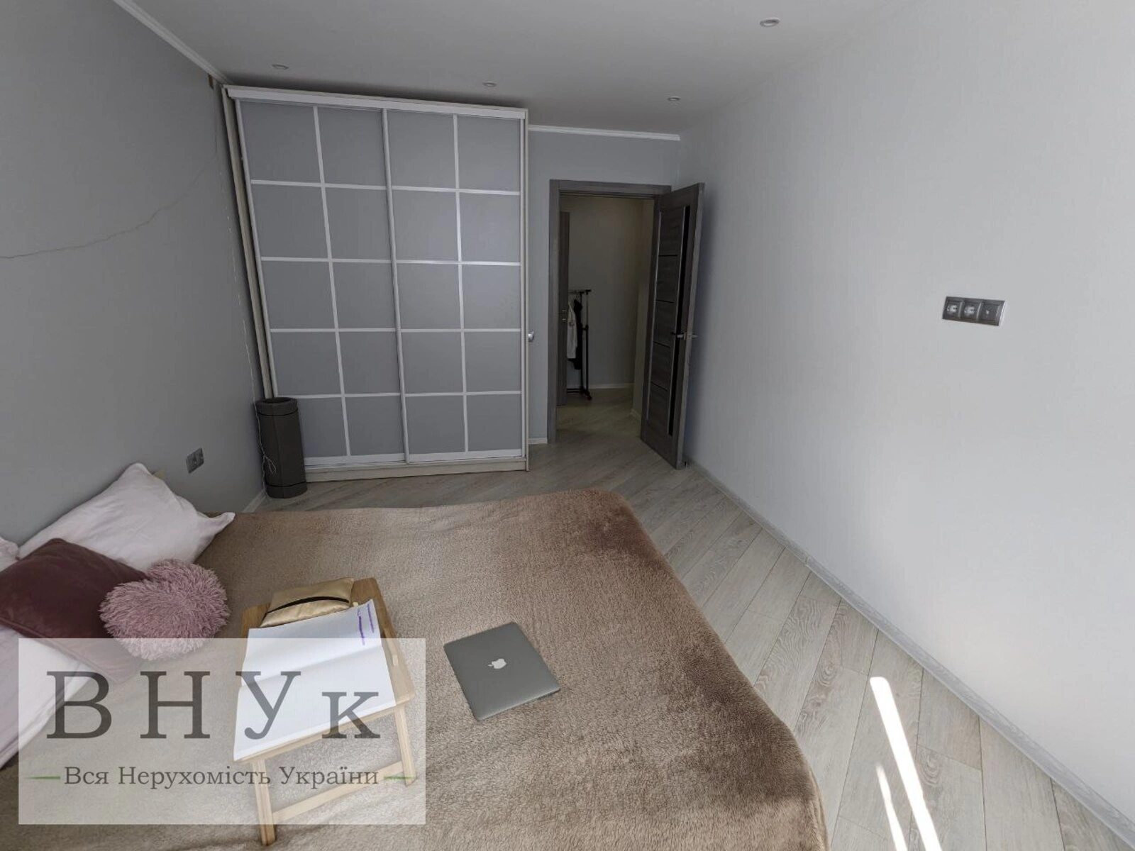 Apartments for sale 2 rooms, 77 m², 4th fl./11 floors. Kvitkova vul., Ternopil. 