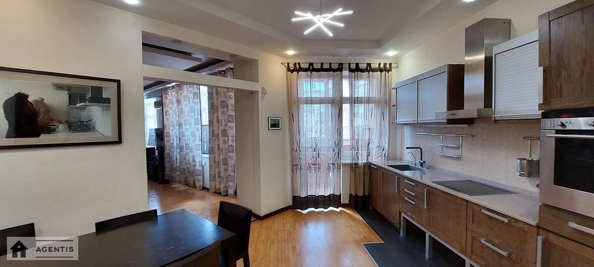 Здам квартиру 3 кімнати, 160 m², 5 пов./18 поверхів. 1, Лєскова 1, Київ. 