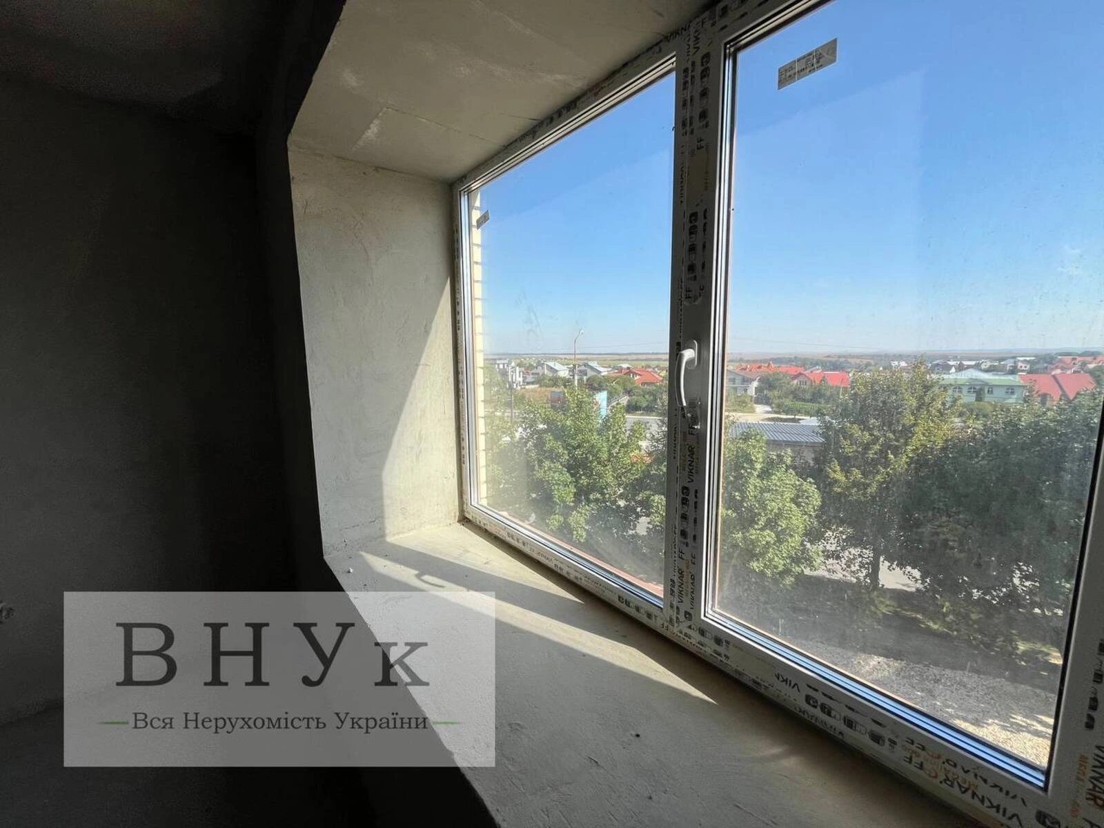 Продаж квартири 3 кімнати, 97 m², 3 пов./11 поверхів. Курбаса Л. вул., Тернопіль. 