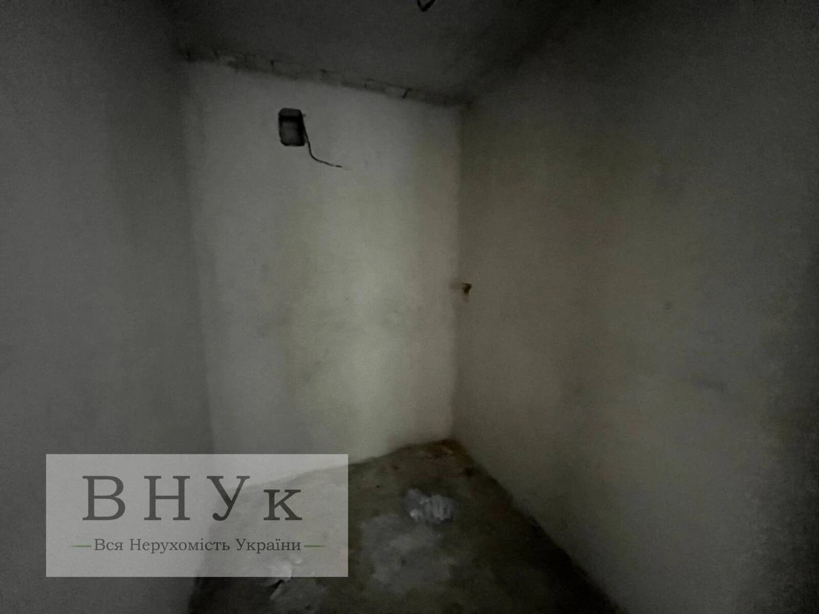 Продаж квартири 2 кімнати, 70 m², 4 пов./11 поверхів. Курбаса Л. вул., Тернопіль. 