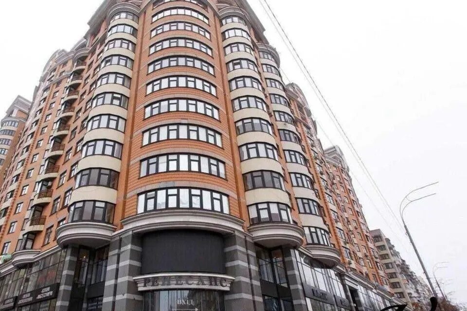 Apartment for rent 2 rooms, 75 m², 7th fl./27 floors. 7, Lesi Ukrayinky 7, Kyiv. 