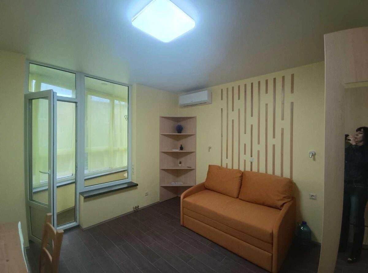 Сдам квартиру 1 комната, 25 m², 3 эт./25 этажей. Шевченковский район, Киев. 