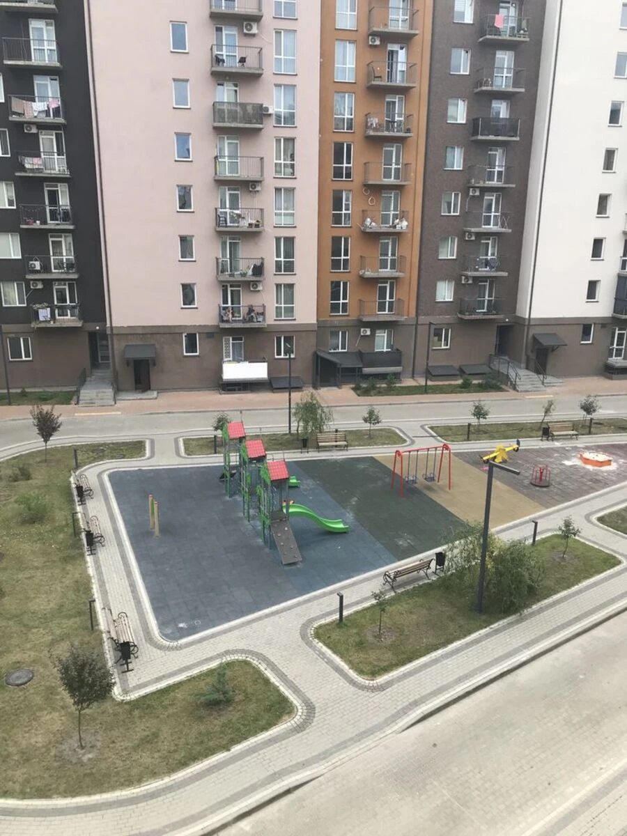 Здам квартиру 1 кімната, 42 m², 4 пов./6 поверхів. Бровари. 