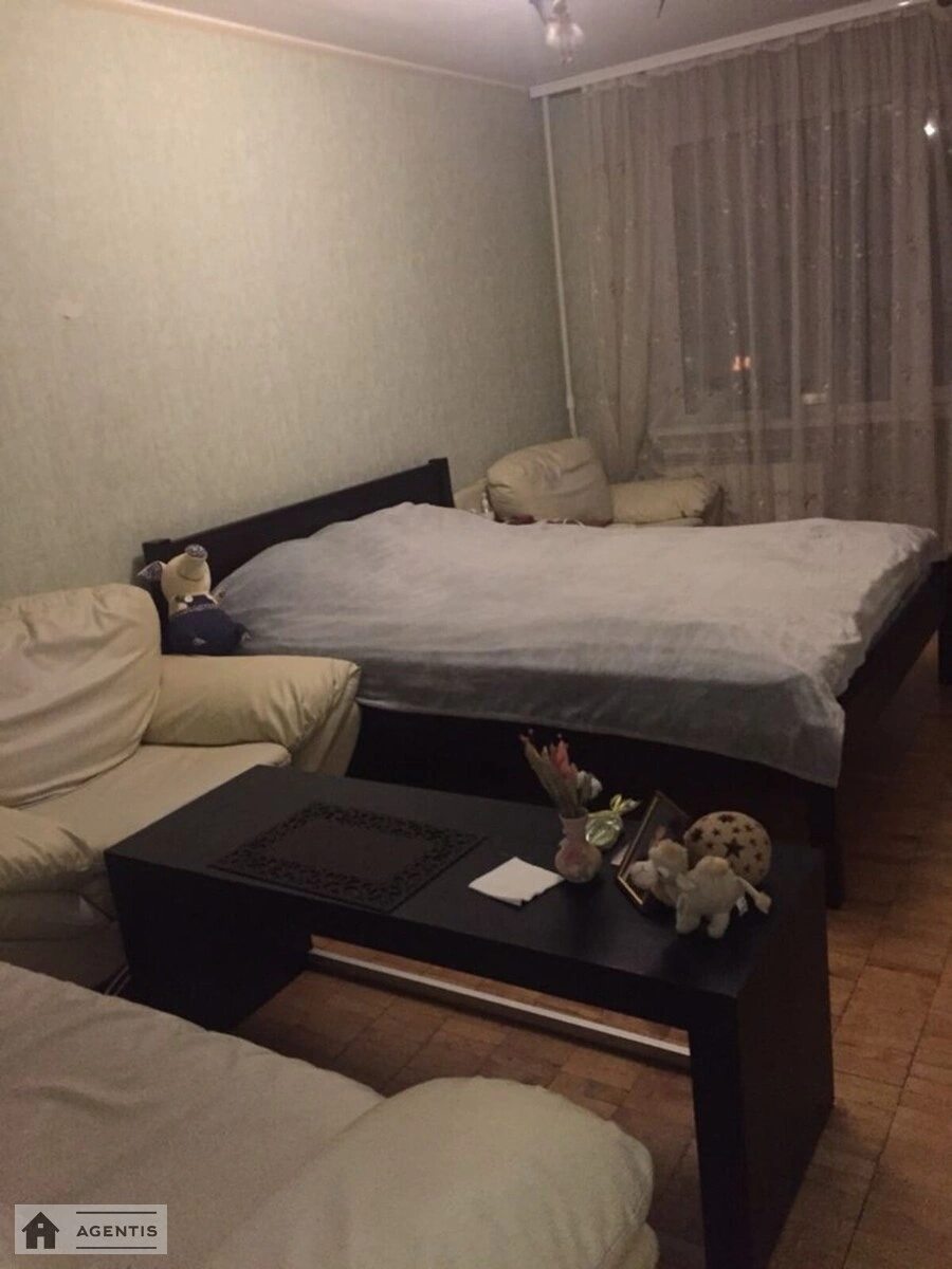 Здам квартиру 1 кімната, 34 m², 12 пов./16 поверхів. 32, Митрополита Василя Липківського вул. (Урицького), Київ. 