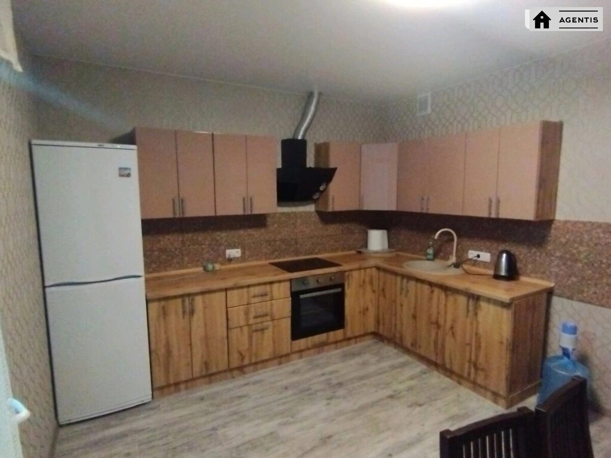 Apartment for rent 2 rooms, 62 m², 9th fl./17 floors. 1, Berdnyka , Kyiv. 