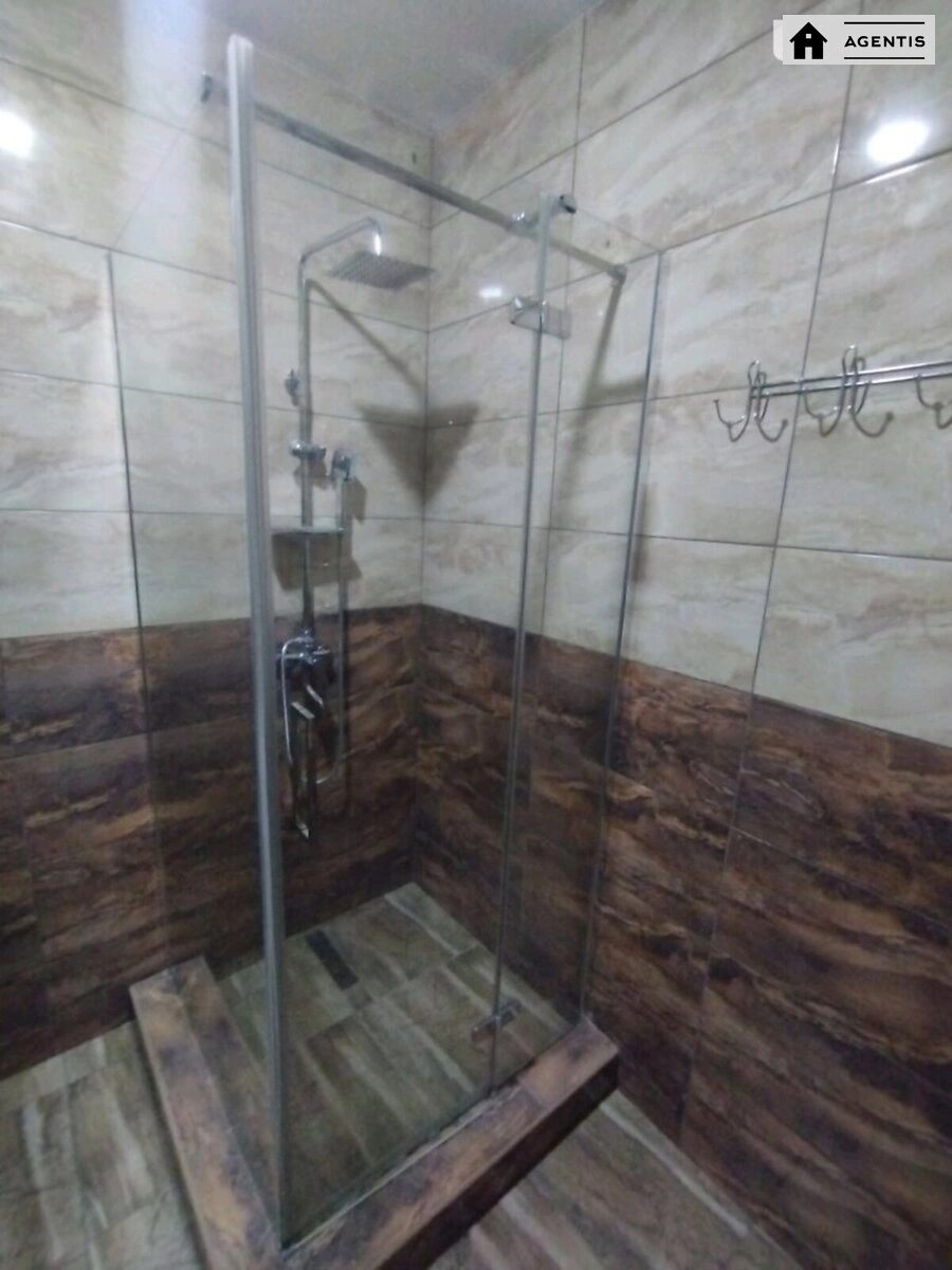 Apartment for rent 2 rooms, 62 m², 9th fl./17 floors. 1, Berdnyka , Kyiv. 