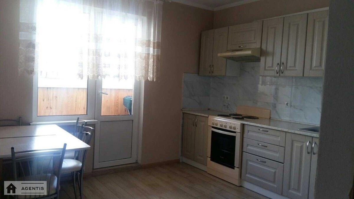 Здам квартиру 1 кімната, 36 m², 5 пов./6 поверхів. Сергія Данченка вул., Київ. 