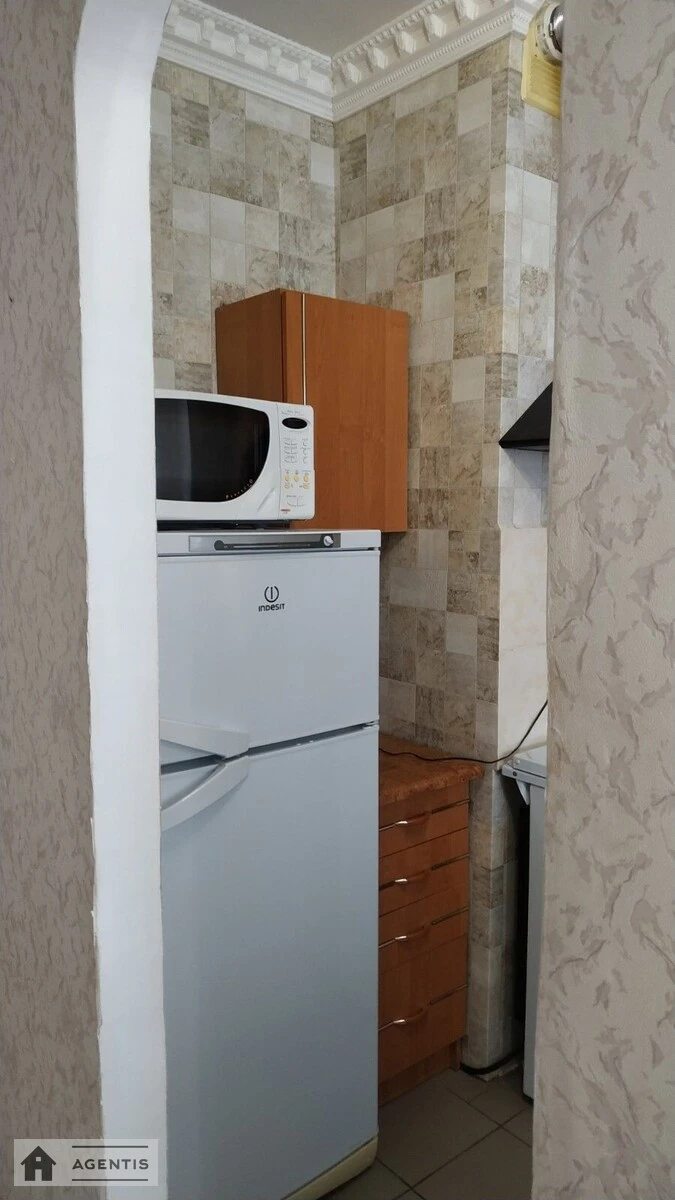 Здам квартиру 1 кімната, 36 m², 5 пов./23 поверхи. 3, Світла 3, Київ. 