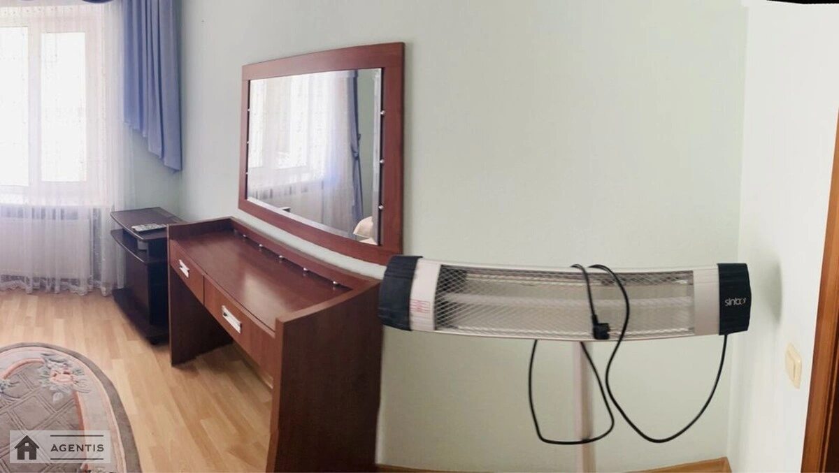 Apartment for rent 2 rooms, 74 m², 12th fl./18 floors. 103, Beresteyskyy prosp. Peremohy, Kyiv. 