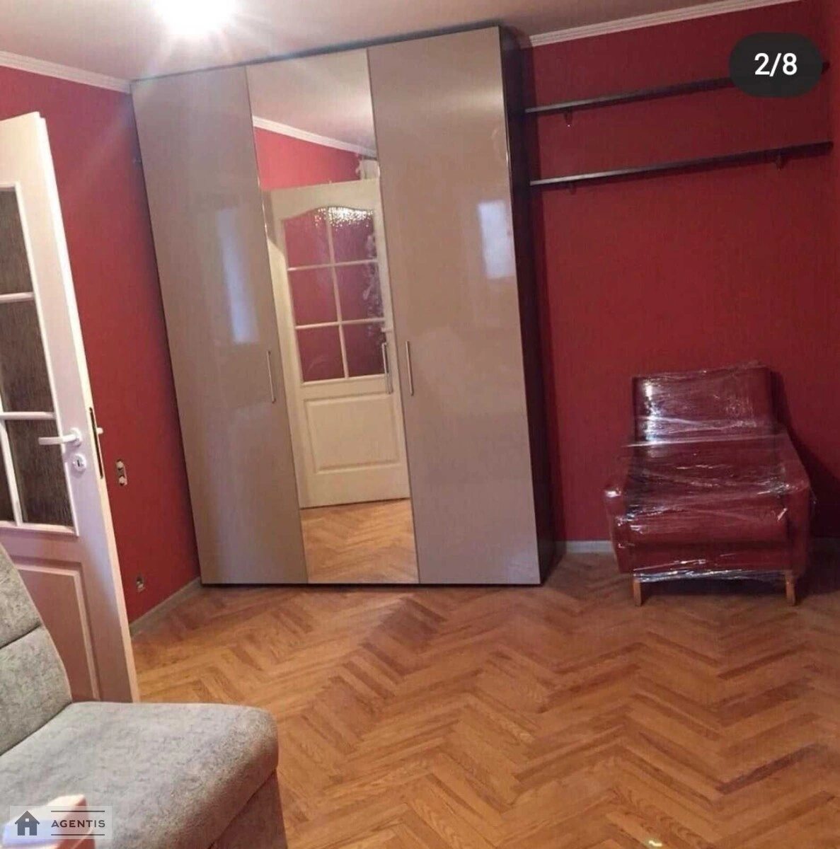 Apartment for rent 1 room, 37 m², 3rd fl./5 floors. 63, Kostyantynivska 63, Kyiv. 