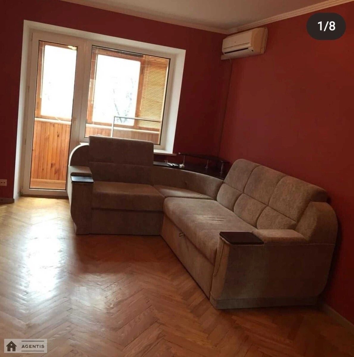 Apartment for rent 1 room, 37 m², 3rd fl./5 floors. 63, Kostyantynivska 63, Kyiv. 