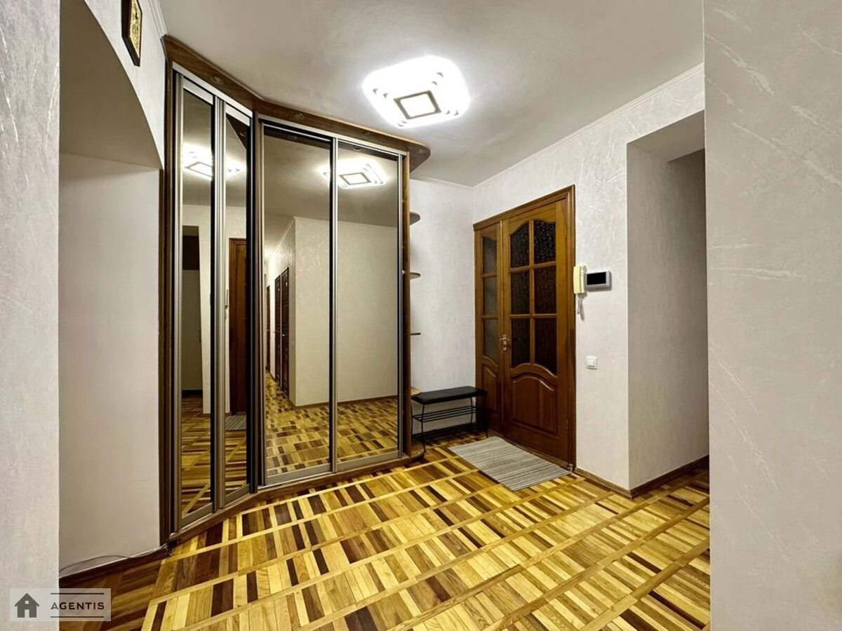 Apartment for rent 3 rooms, 100 m², 14th fl./18 floors. 4, Staronavodnitcka 4, Kyiv. 