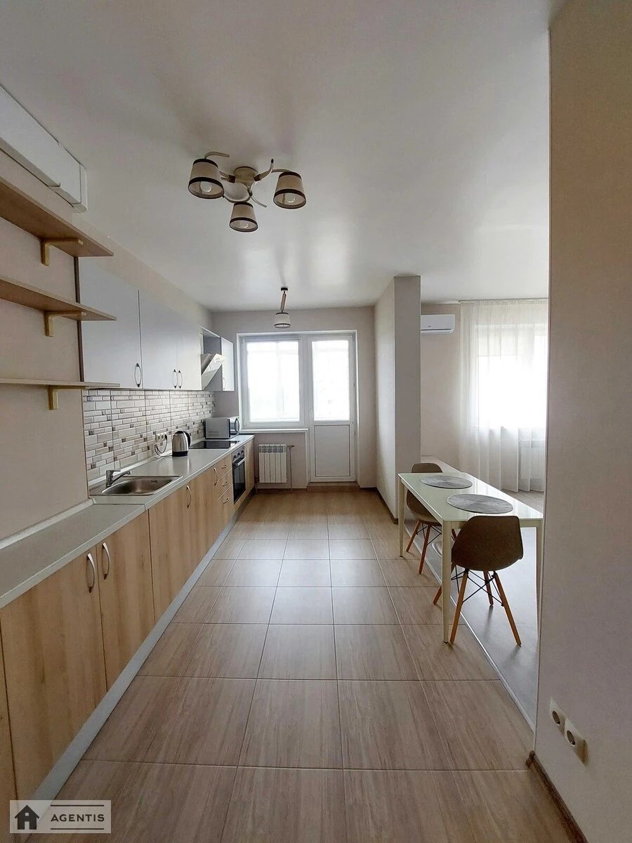 Apartment for rent 1 room, 42 m², 14th fl./25 floors. 3, Yuriya Kondratyuka vul., Kyiv. 