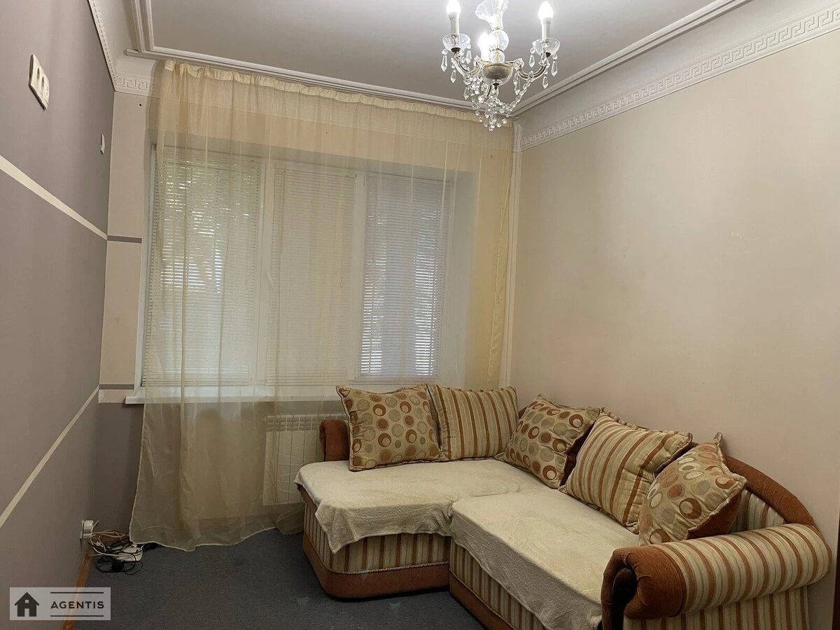 Apartment for rent 2 rooms, 45 m², 1st fl./5 floors. 5, Arsenalniy 5, Kyiv. 