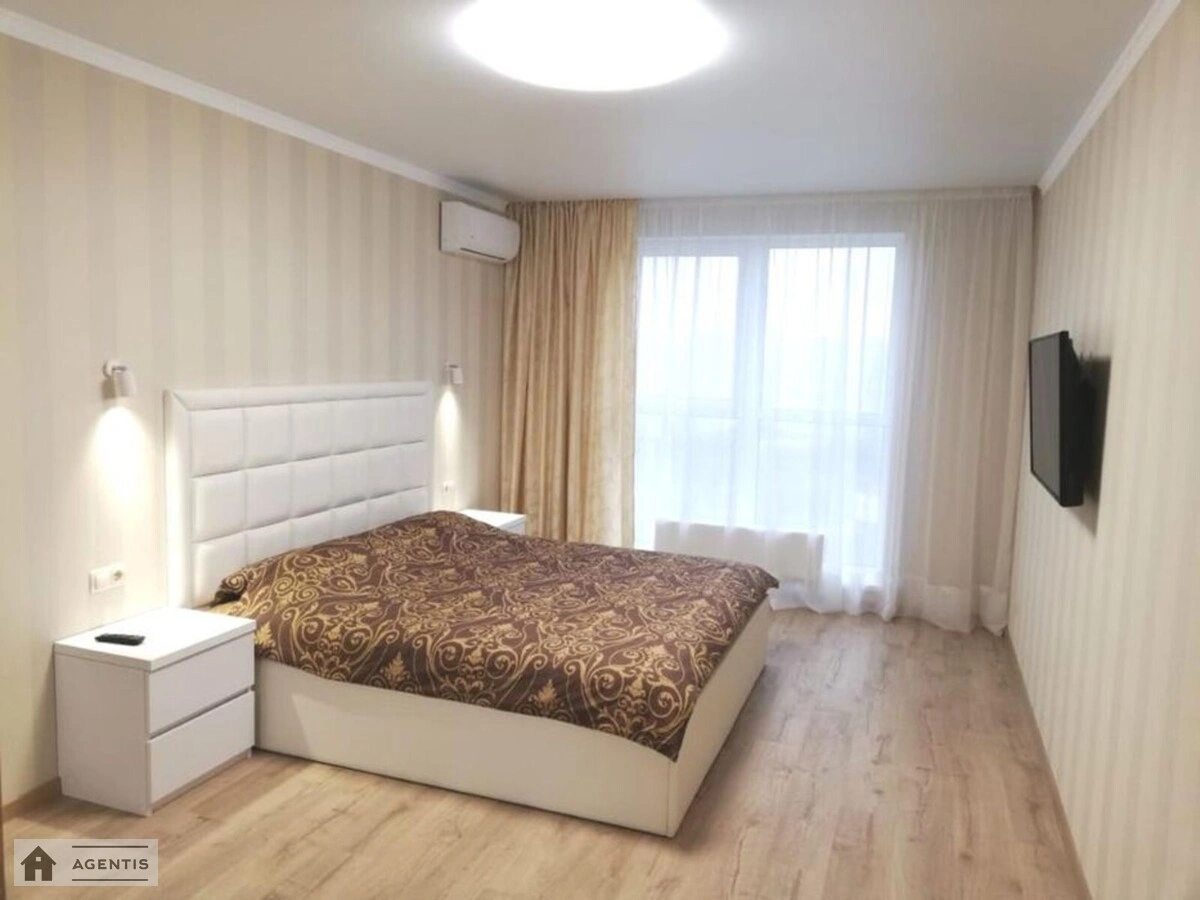 Здам квартиру 1 кімната, 52 m², 22 пов./25 поверхів. Ревуцького, Київ. 