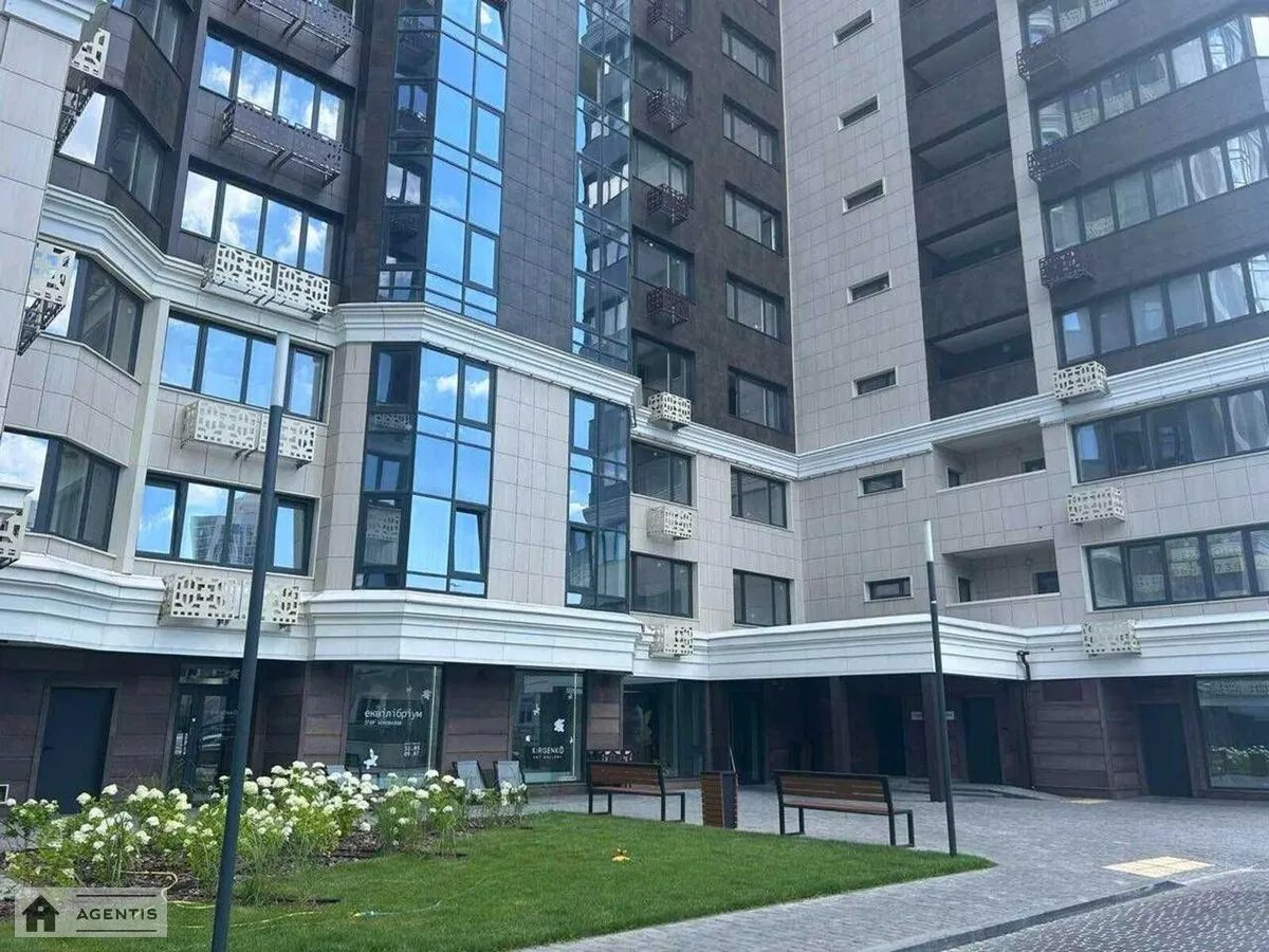 Apartment for rent 1 room, 52 m², 10th fl./12 floors. 25, Zlatoustivska vul., Kyiv. 