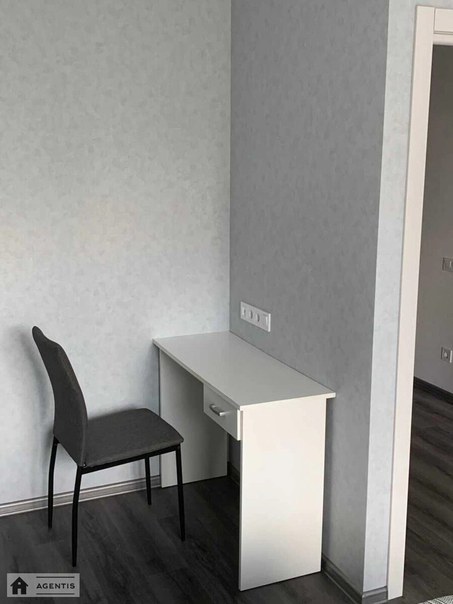 Здам квартиру 1 кімната, 52 m², 10 пов./12 поверхів. 25, Златоустівська вул., Київ. 