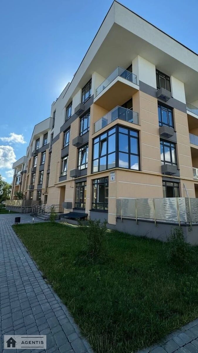 Apartment for rent 2 rooms, 57 m², 3rd fl./4 floors. 6, Bogatyrska 6, Kyiv. 