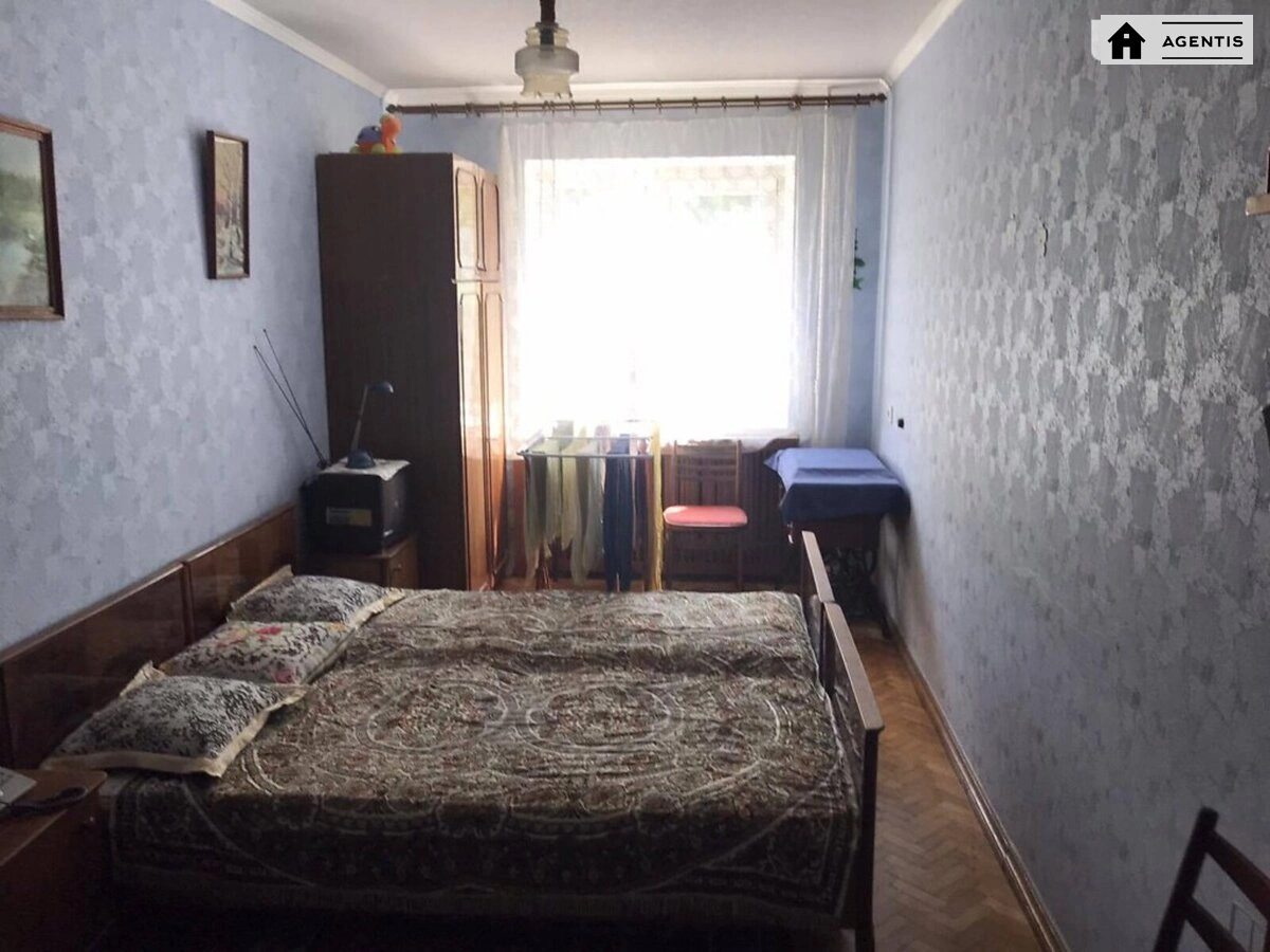 Здам квартиру 2 кімнати, 48 m², 3 пов./5 поверхів. 3, Ростиславська вул. (Маршала Рибалка), Київ. 