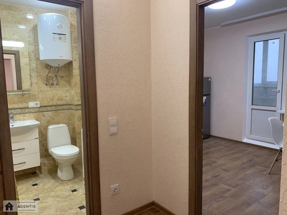 Сдам квартиру 1 комната, 49 m², 19 эт./25 этажей. 54, Ревуцкого 54, Киев. 