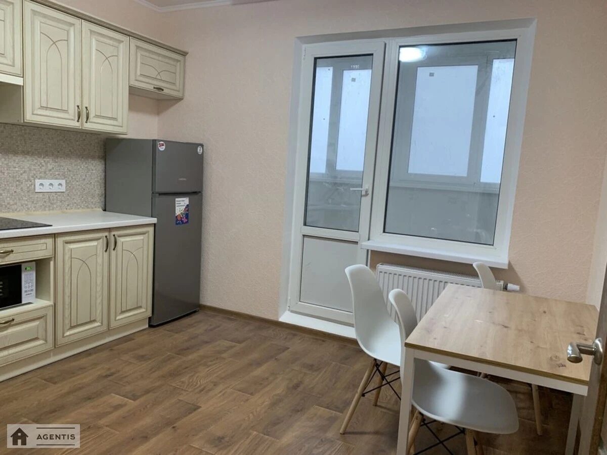 Сдам квартиру 1 комната, 49 m², 19 эт./25 этажей. 54, Ревуцкого 54, Киев. 