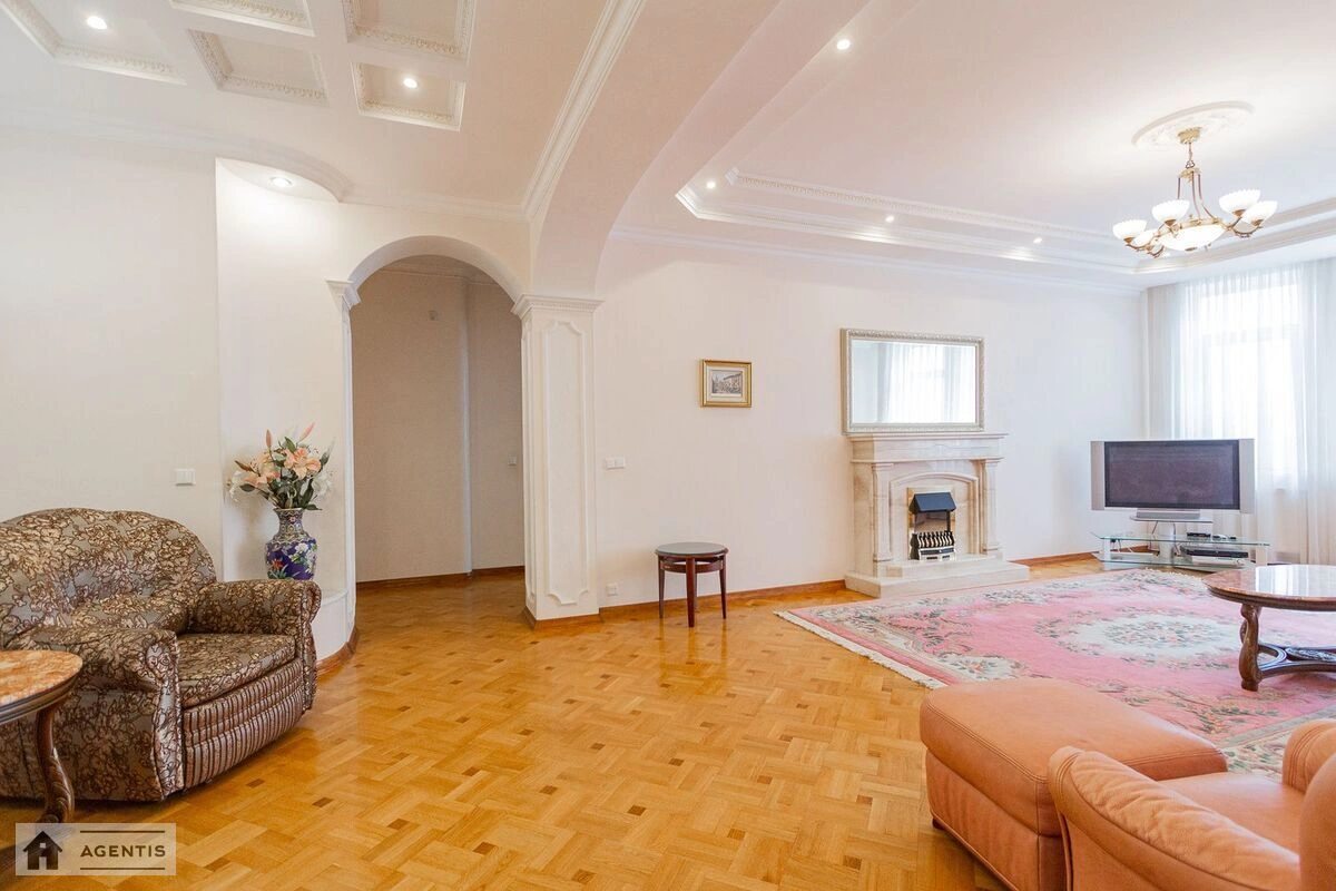 Apartment for rent 4 rooms, 154 m², 10th fl./25 floors. 30, Lesi Ukrayinky 30, Kyiv. 