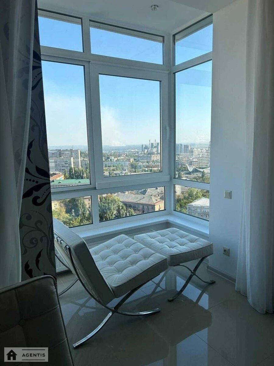 Apartment for rent 2 rooms, 67 m², 18th fl./26 floors. 44, Yevhena Konovaltsya vul. Shchorsa, Kyiv. 