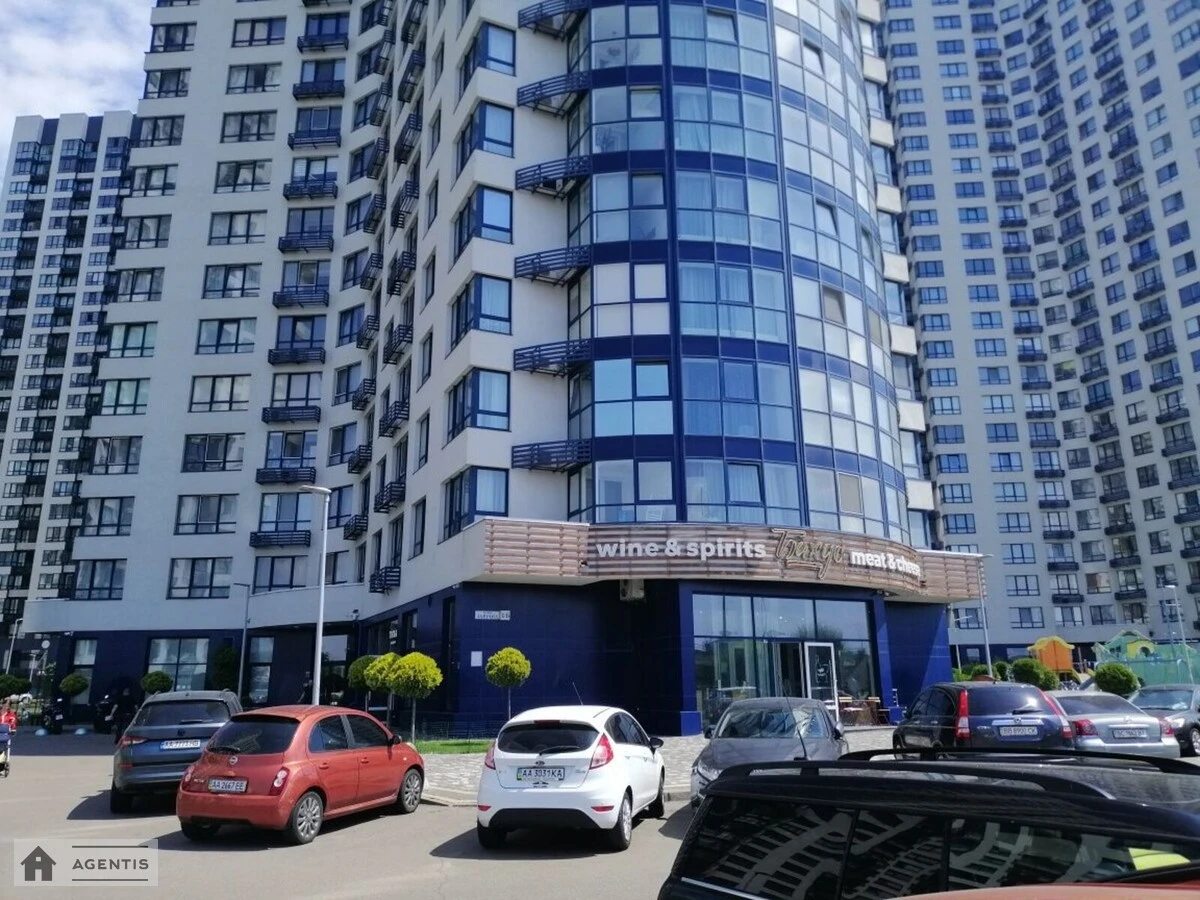 Здам квартиру 1 кімната, 47 m², 6 пов./25 поверхів. Осокорська, Київ. 