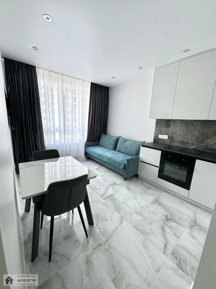 Apartment for rent 2 rooms, 40 m², 5th fl./25 floors. Prychalna, Kyiv. 