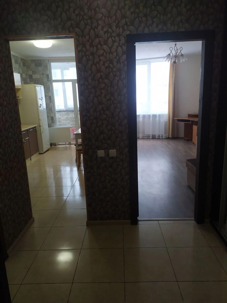 Здам квартиру 1 кімната, 38 m², 9 пов./20 поверхів. Світла, Київ. 