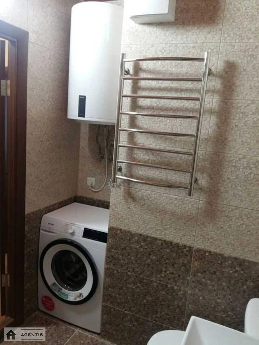 Сдам квартиру 1 комната, 37 m², 16 эт./25 этажей. Софії Русової вул., Киев. 