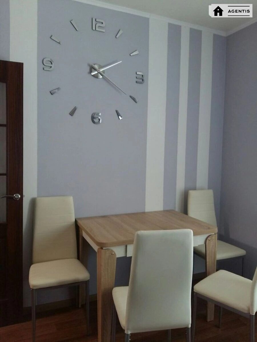 Apartment for rent 1 room, 37 m², 16th fl./25 floors. 5, Sofiyi Rusovoyi vul., Kyiv. 