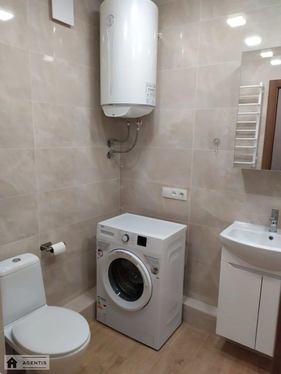 Сдам квартиру 1 комната, 49 m², 19 эт./25 этажей. 54, Ревуцкого 54, Киев. 