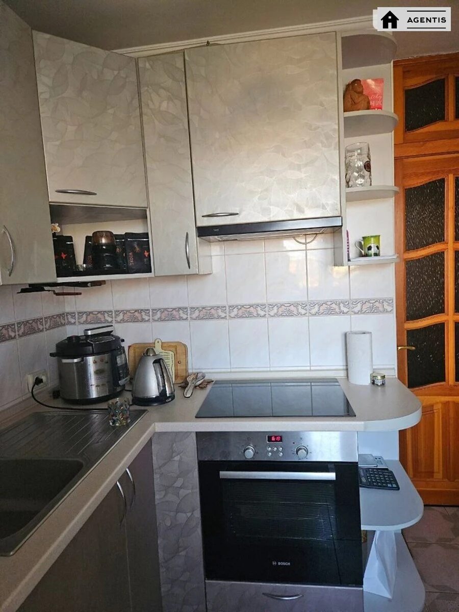 Apartment for rent 1 room, 40 m², 10th fl./16 floors. 23, Oleksiya Tykhoho vul. Vyborzka, Kyiv. 