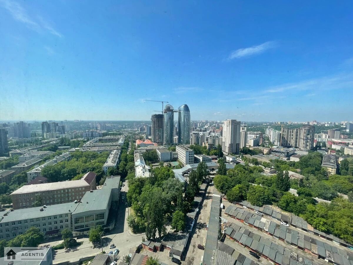 Apartment for rent 3 rooms, 79 m², 22nd fl./26 floors. Yevhena Konovaltsya vul. Shchorsa, Kyiv. 