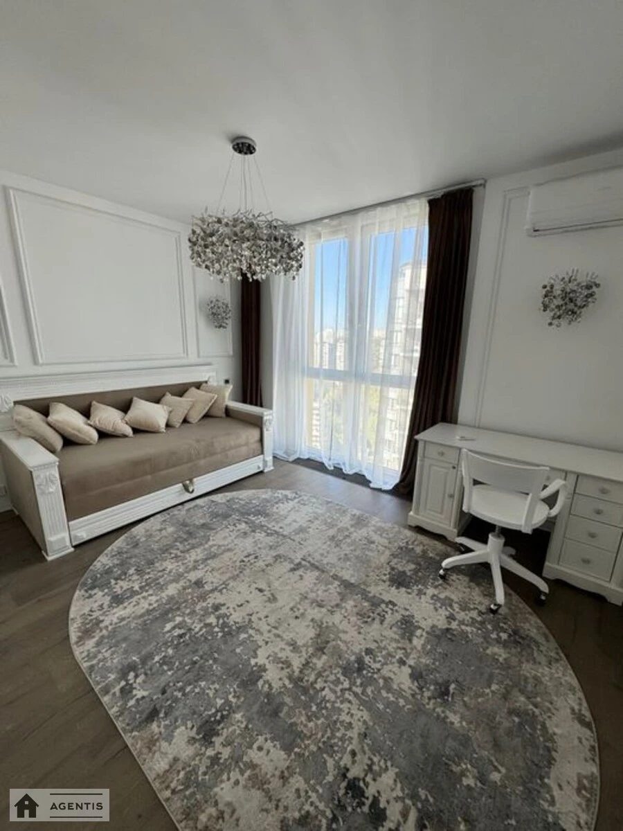 Apartment for rent 3 rooms, 128 m², 23rd fl./24 floors. Golosiyivskiy, Kyiv. 