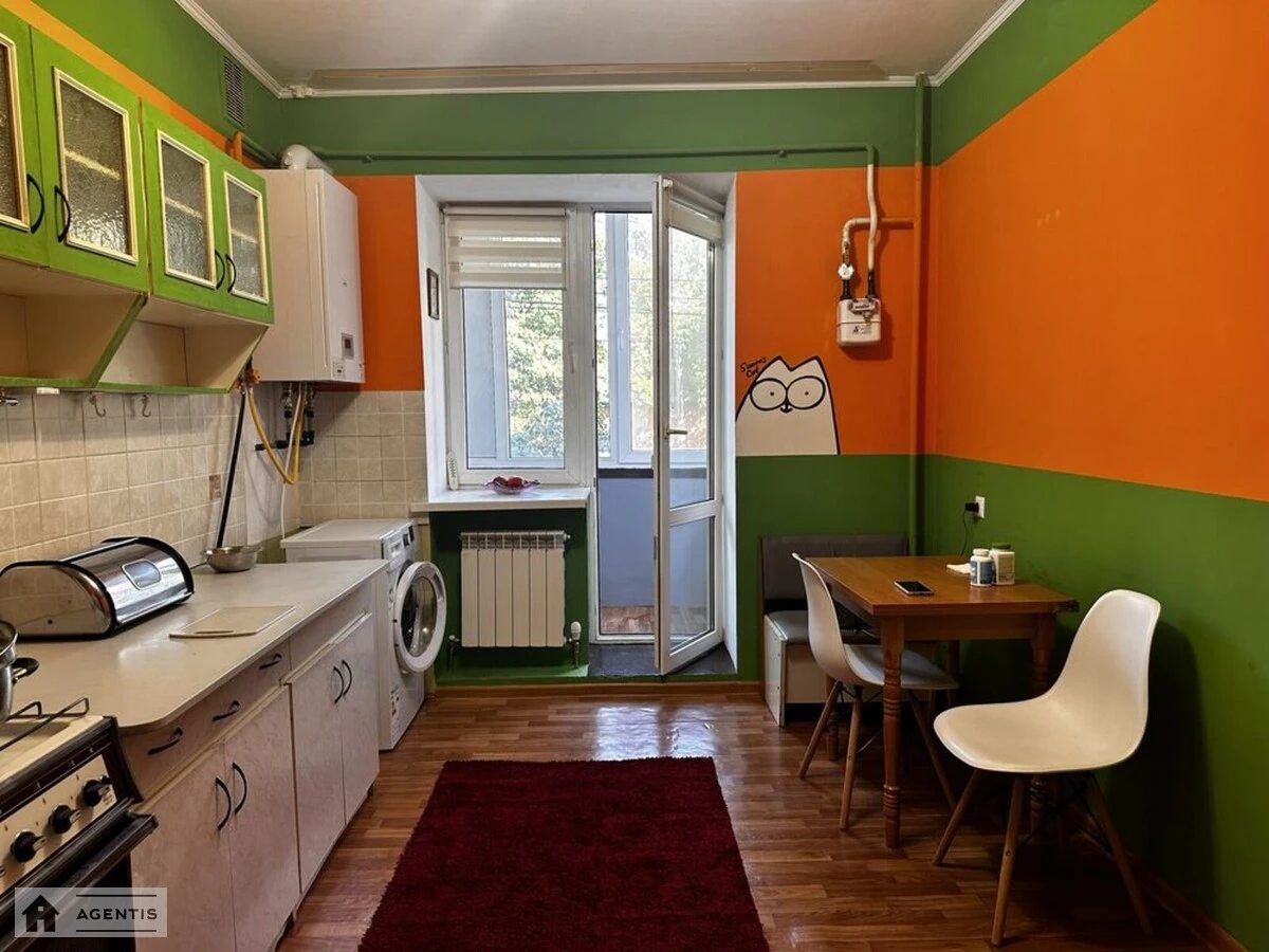 Apartment for rent 2 rooms, 65 m², 2nd fl./10 floors. Dokivska , Kotsyubynske. 