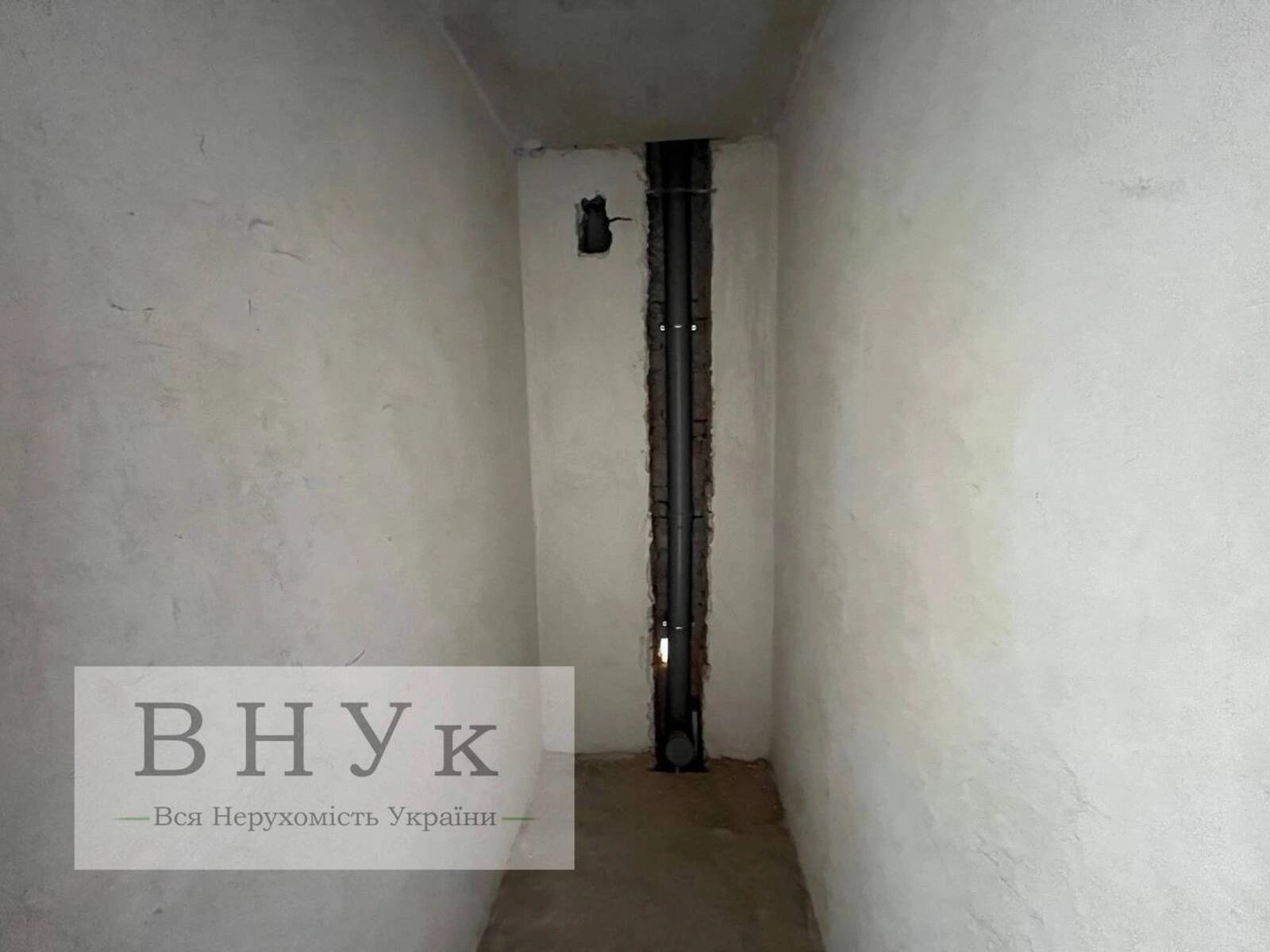 Продаж квартири 3 кімнати, 8084 m², 4 пов./11 поверхів. Курбаса Л. вул., Тернопіль. 