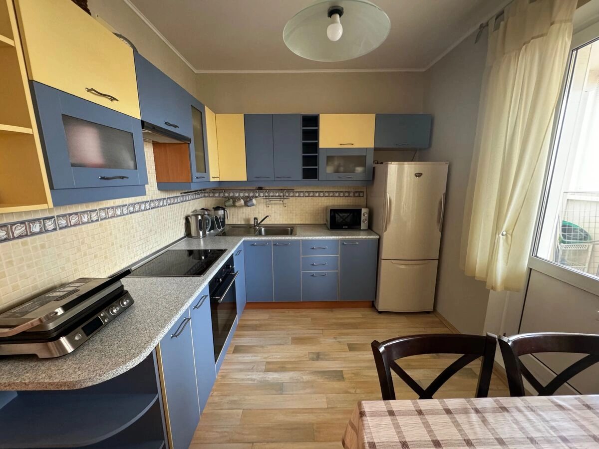 Apartments for sale 1 room, 40 m², 12th fl./16 floors. 9, Vasylya Poryka vul., Kyiv. 