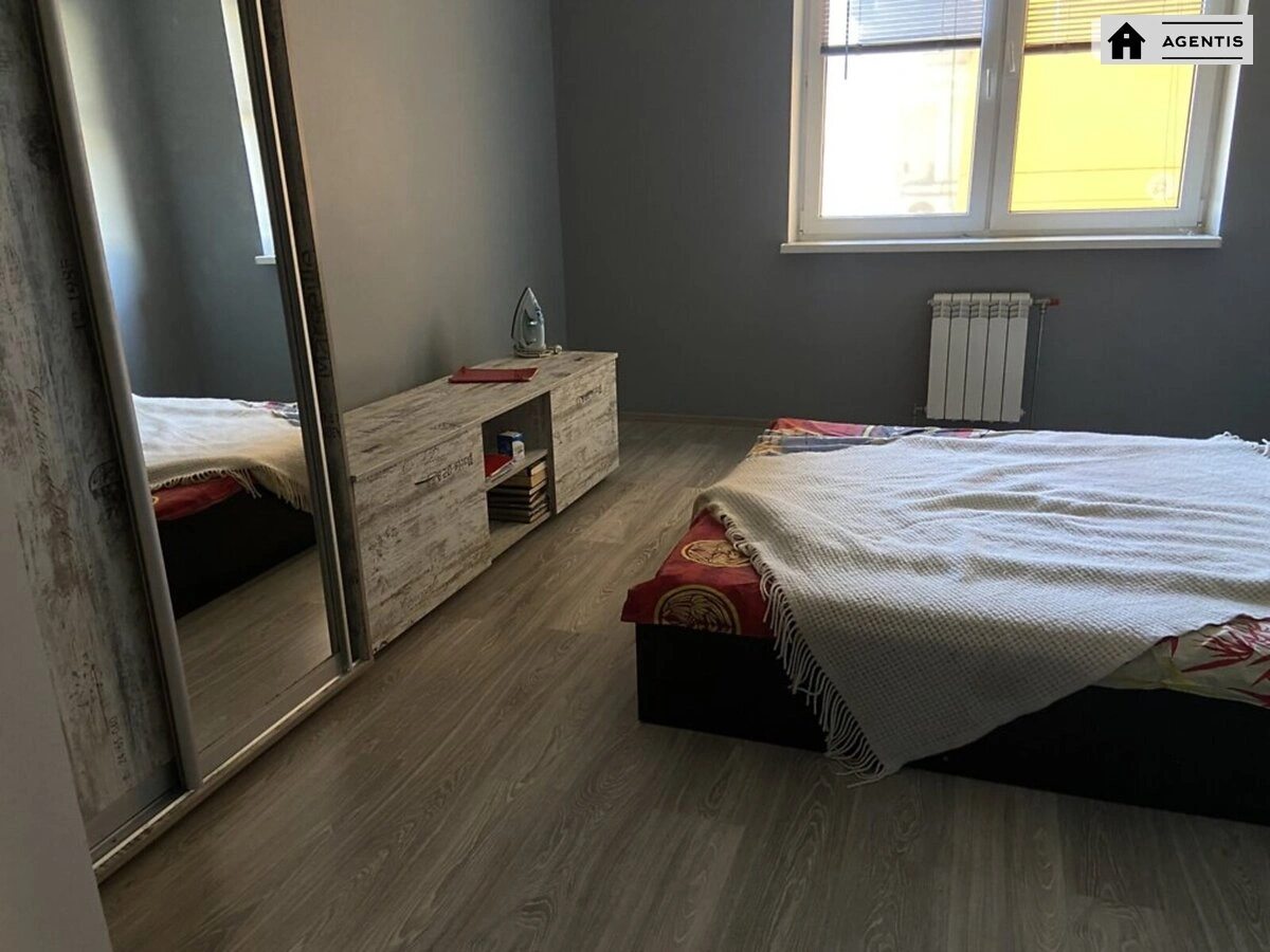 Сдам квартиру 2 комнаты, 68 m², 6 эт./26 этажей. 5, Юрія Кондратюка вул., Киев. 