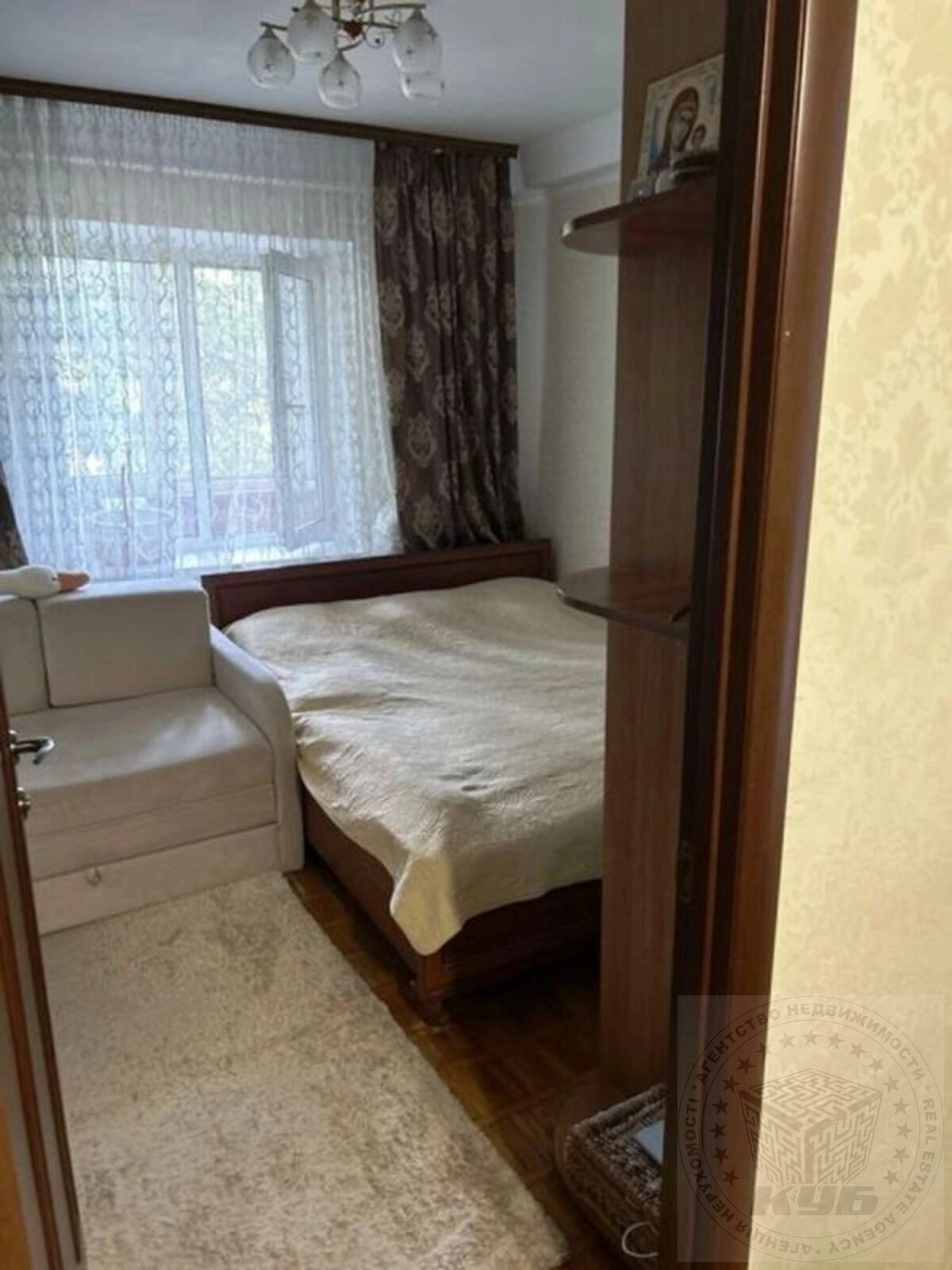 Продаж квартири 2 кімнати, 49 m², 3 пов./9 поверхів. 89, Михайла Котельникова вул., Київ. 