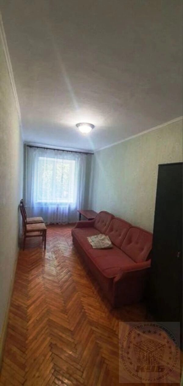 Apartments for sale 2 rooms, 43 m², 2nd fl./5 floors. 8, Hetmana Kyryla Razumovskoho vul. Mykoly Krasnova, Kyiv. 