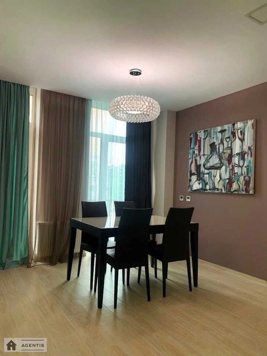 Apartment for rent 3 rooms, 106 m², 5th fl./8 floors. Regeneratorna 4, Kyiv. 